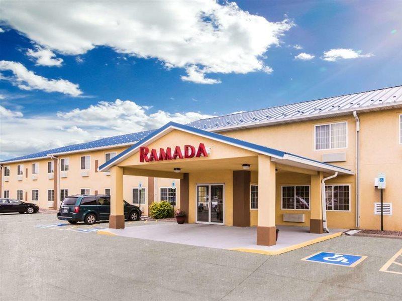 Ramada By Wyndham Су-Фолс Экстерьер фото